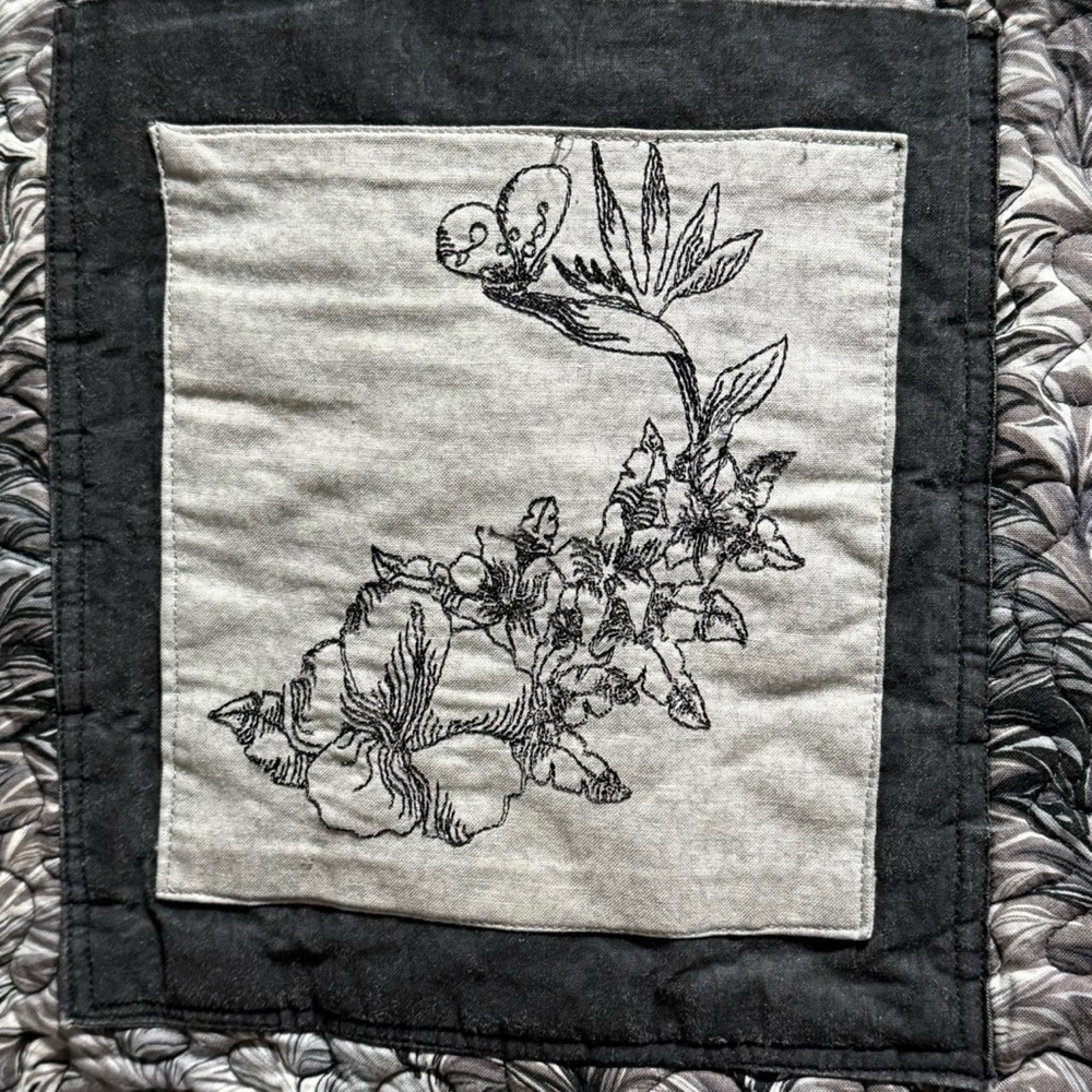 Handmade Floral Embroidered Quilted Tote Bag - Black and White Swirl Cottagecore - Picture 4 of 7